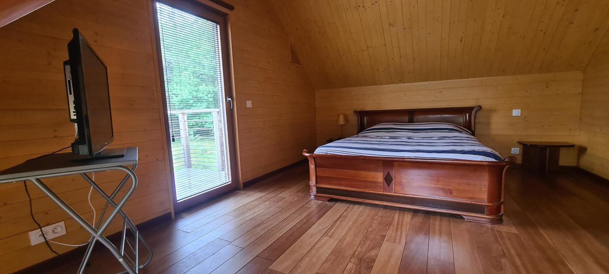 La Maison Dans Les Bois Soucelles Εξωτερικό φωτογραφία