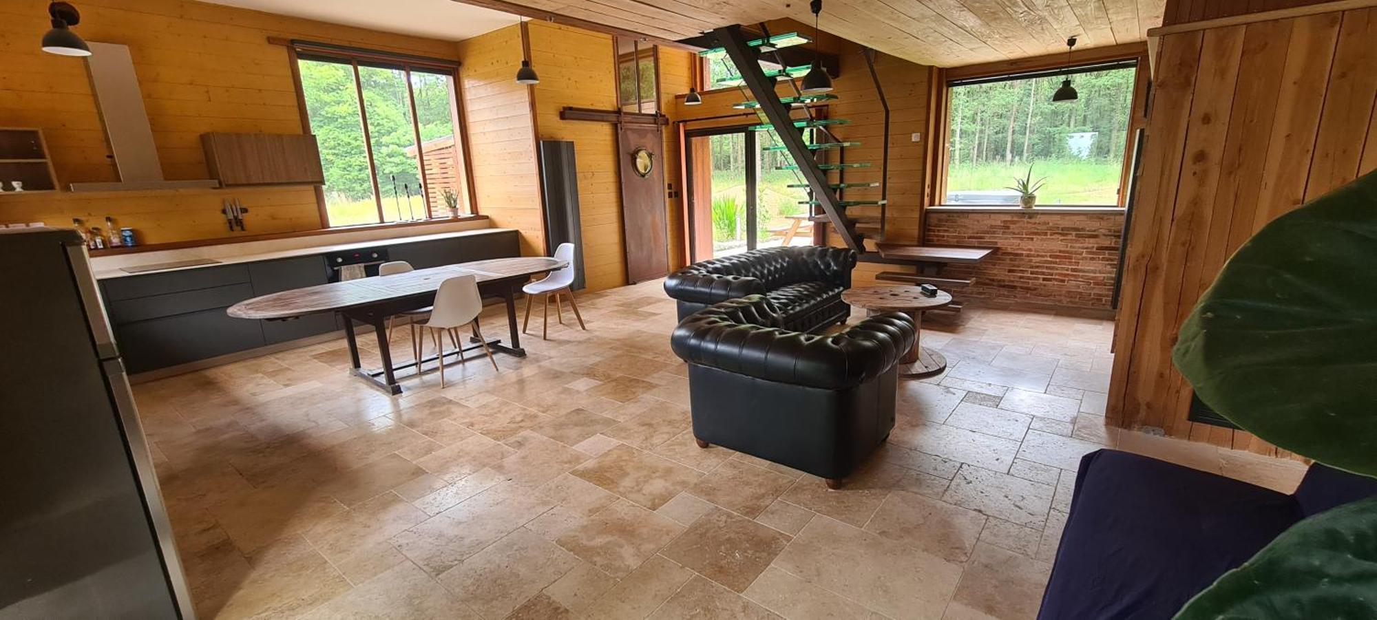 La Maison Dans Les Bois Soucelles Εξωτερικό φωτογραφία